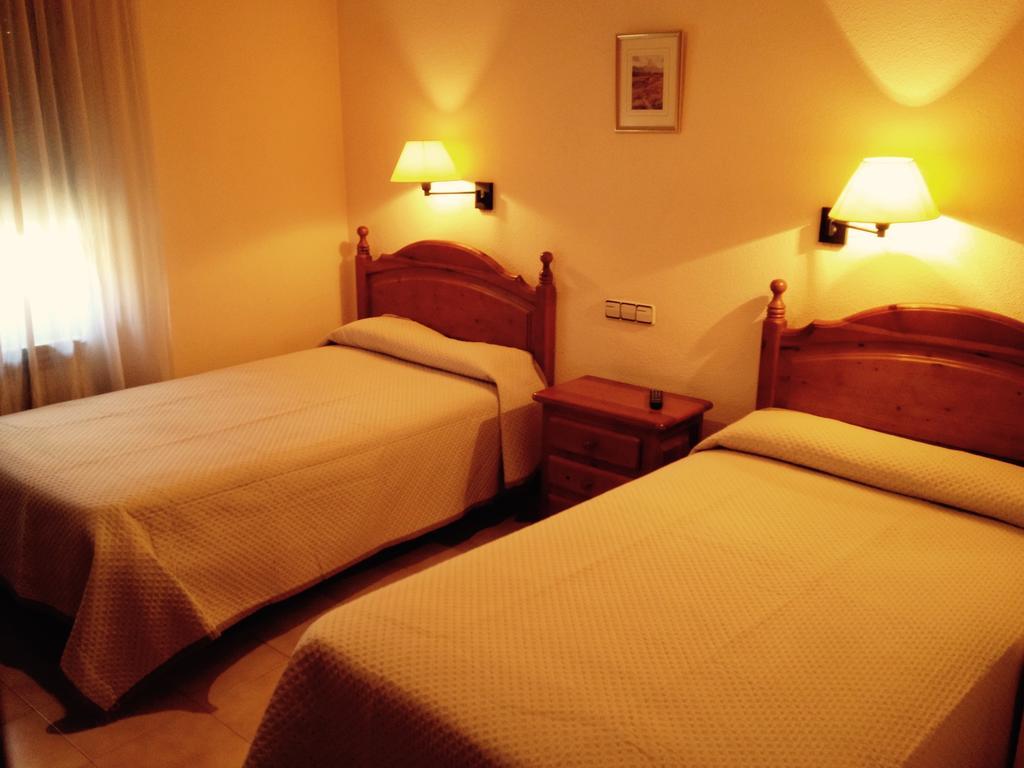 Hostal Nicolas Мединасели Номер фото