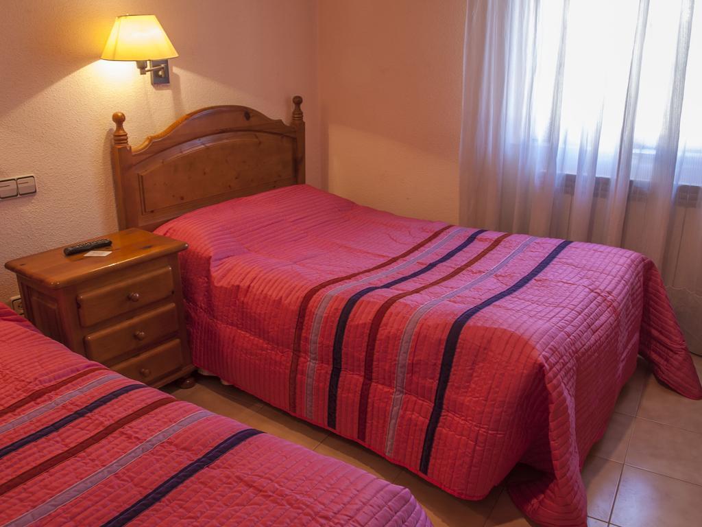 Hostal Nicolas Мединасели Номер фото