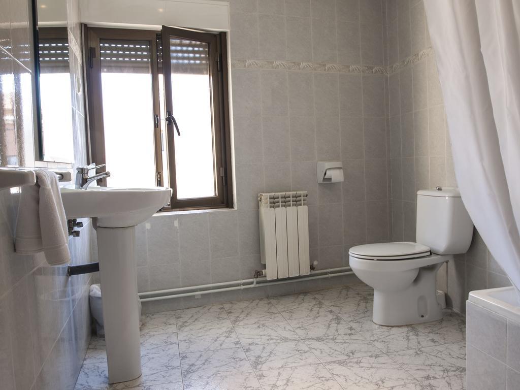 Hostal Nicolas Мединасели Номер фото